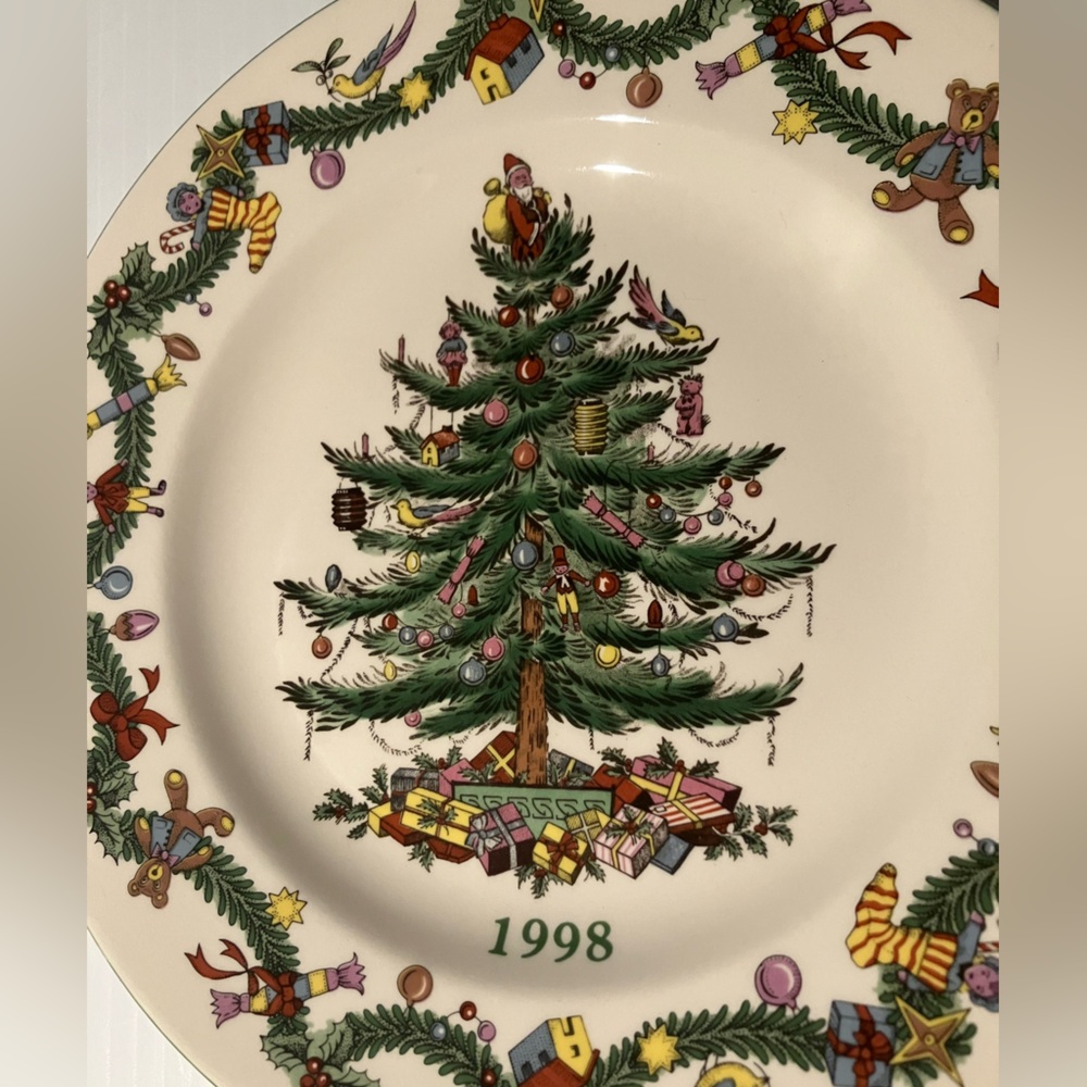 Vintage 1998 Spode Christmas Tree Plate in original box - Never Used 8”